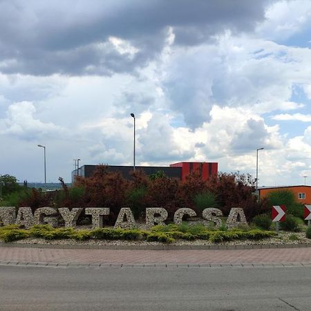 Szilas Park Motel Nagytarcsa Exterior foto
